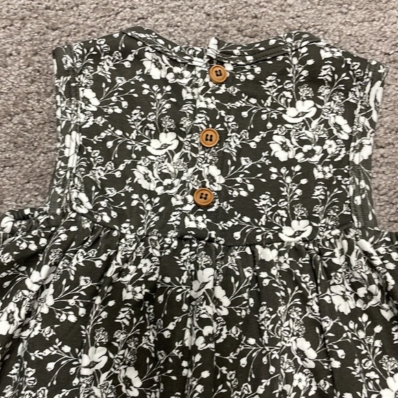 Jamie Kay Emme Floral Dress - Picture 5 of 5